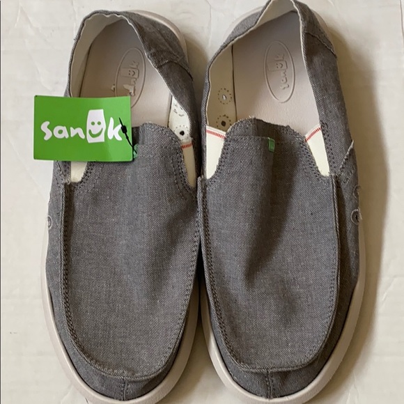 new sanuks